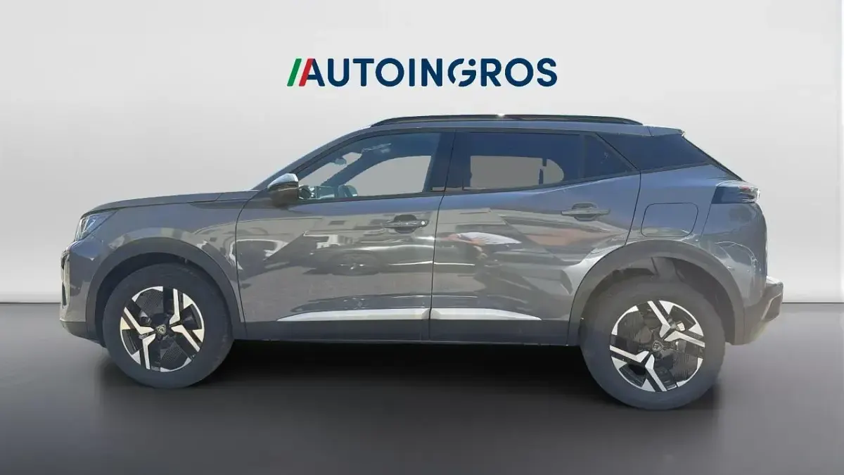 Nuova Peugeot 2008 Allure 136 CV (100 kW) 2025 Grigio SUV