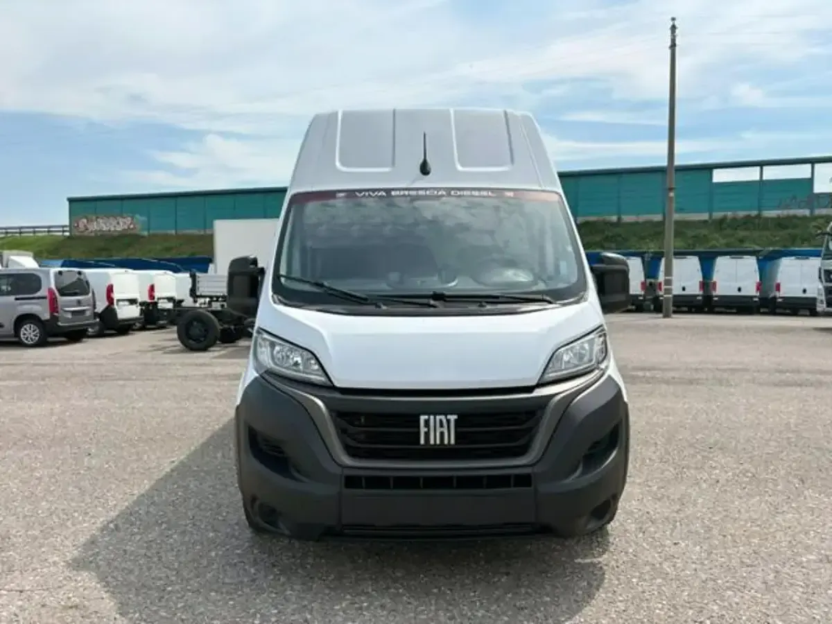 Usata Fiat Ducato 140 CV (102 kW) 2022 Bianco Furgone