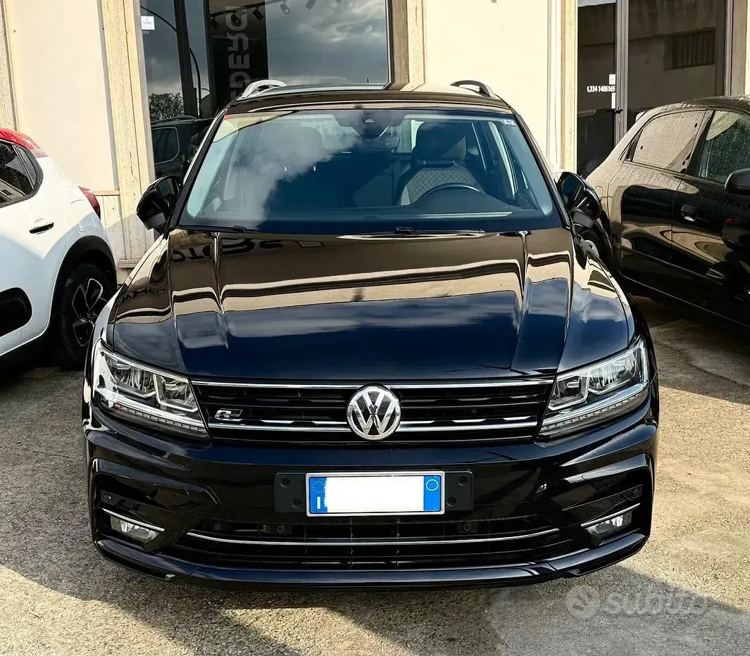 Usata VW Tiguan R-line 116 CV (85 kW) 2019 Nero SUV