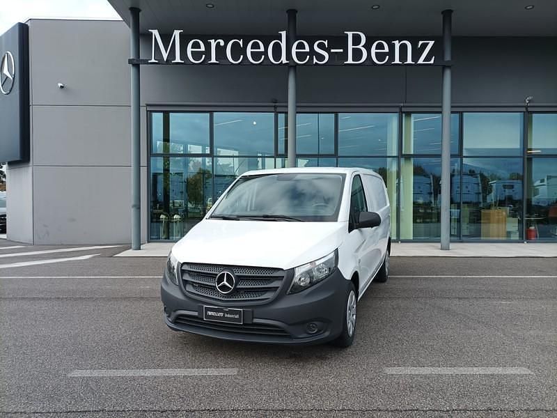 Usata Mercedes Vito 102 CV (75 kW) 2022 Bianco Furgone