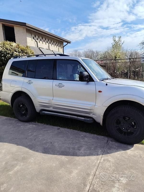 Usata Mitsubishi Pajero 2001 SUV