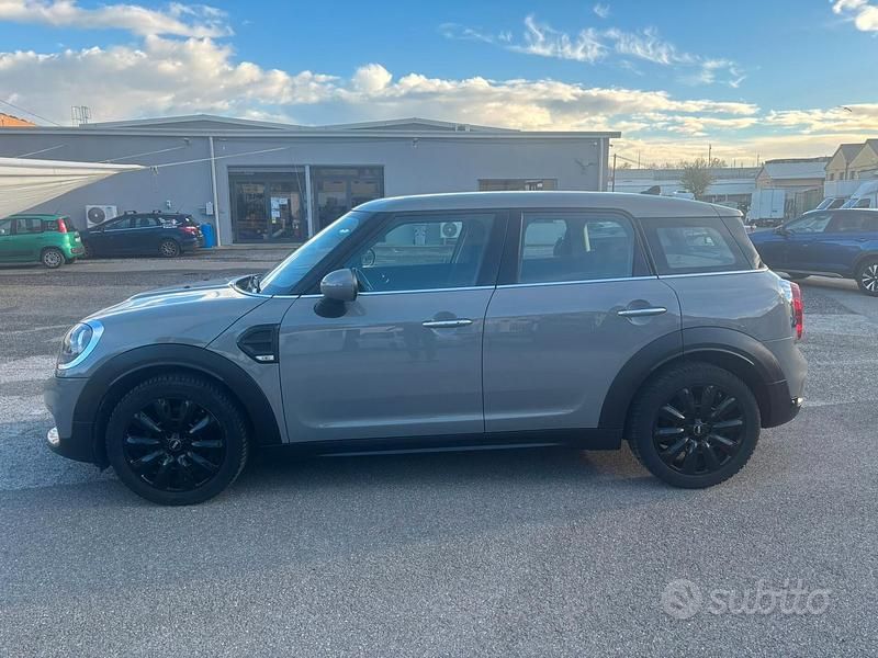 Usata Mini Cooper Countryman 101 CV (74 kW) 2019 Grigio SUV