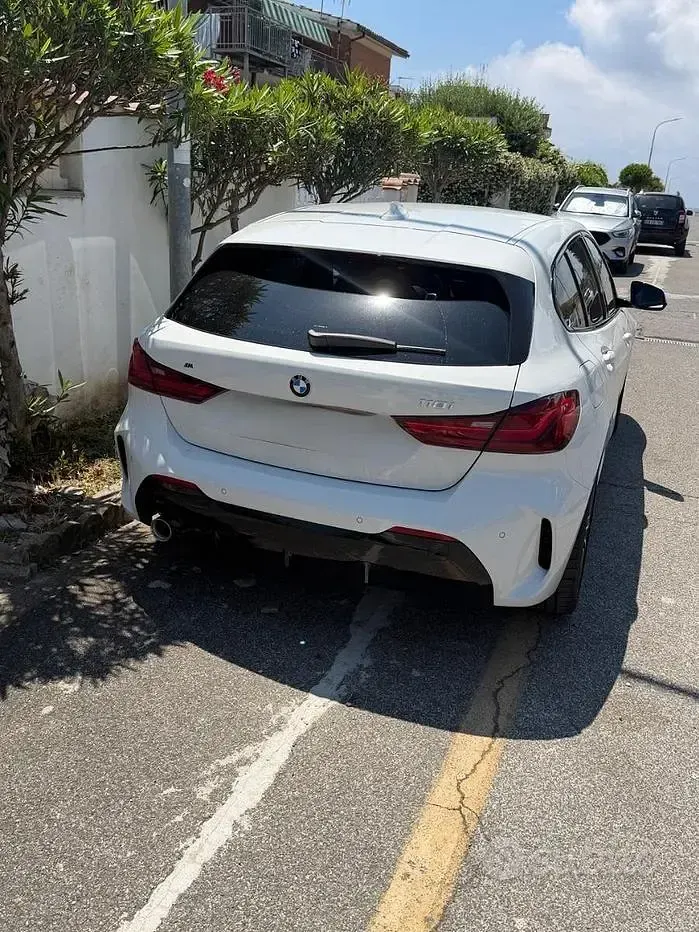 Usata BMW 118 M Sport 136 CV (100 kW) 2022 Bianco Utilitaria