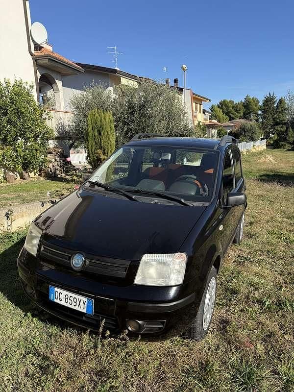 Usata Fiat Panda Active 60 CV (44 kW) 2011 Utilitaria