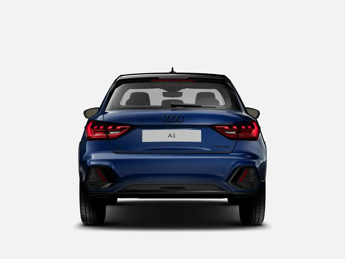 Nuova Audi A1 Comfort 116 CV (85 kW) 2026 Blu navarra metallizzato SUV