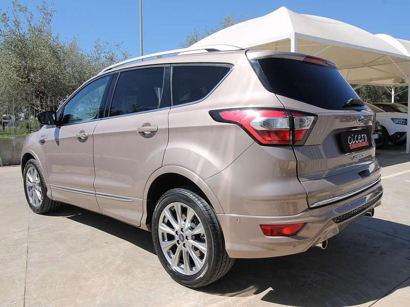 Usata Ford Kuga Vignale 150 CV (110 kW) 2018 Cipria met SUV