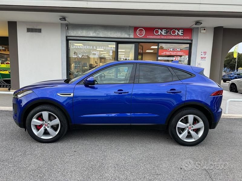 Usata Jaguar E-Pace R-Dynamic 150 CV (110 kW) 2020 Blu SUV