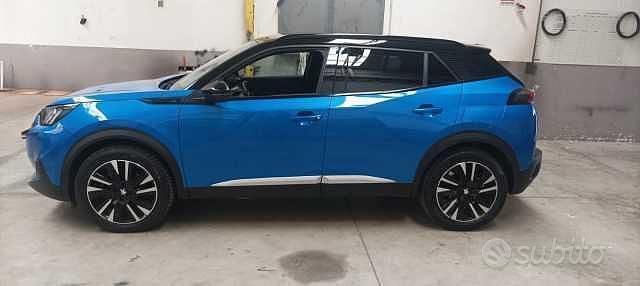 Usata Peugeot e-2008 GT 100 kW (136 CV) 2021 SUV