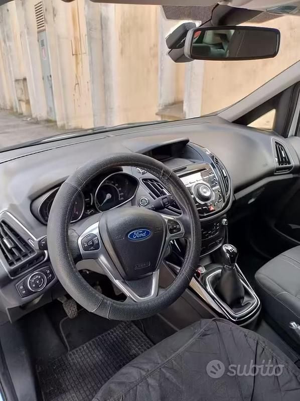 Usata Ford B-MAX Titanium 95 CV (69 kW) 2013 Bianco Monovolume