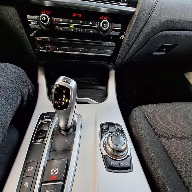 Usata BMW X3 Efficient Dynamics 190 CV (139 kW) 2015 Bianco SUV