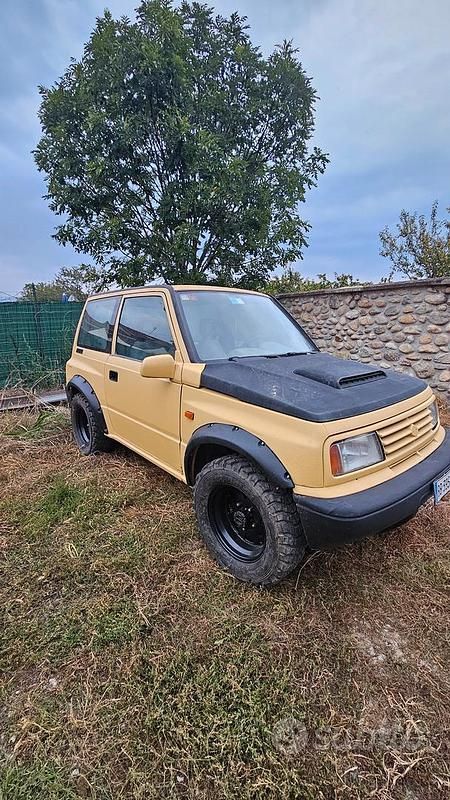 Usata 1998 Suzuki Vitara SUV | 5500 € (Buon prezzo) - Immagine 1/4