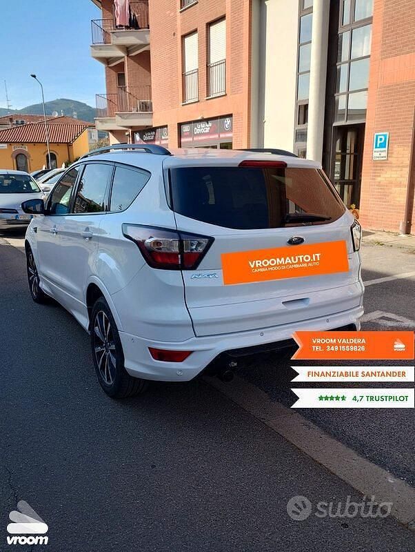 Usata Ford Kuga S 150 CV (110 kW) 2017 Bianco SUV