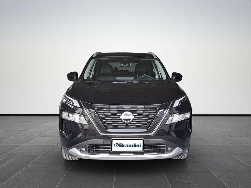 Nuova Nissan X-Trail Tekna 158 CV (116 kW) 2026 Black pearl SUV