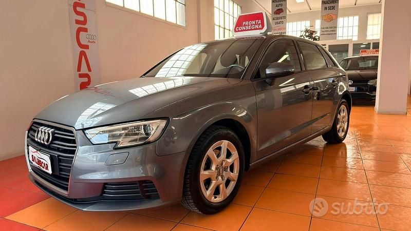 Usata Audi A3 Business 110 CV (80 kW) 2016 Grigio Berlina