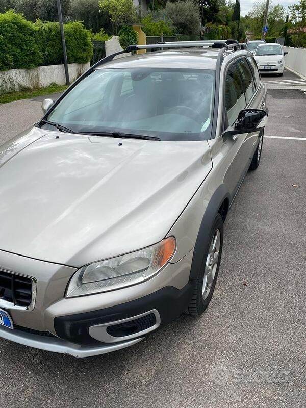 Usata Volvo XC70 2010 Marrone SUV