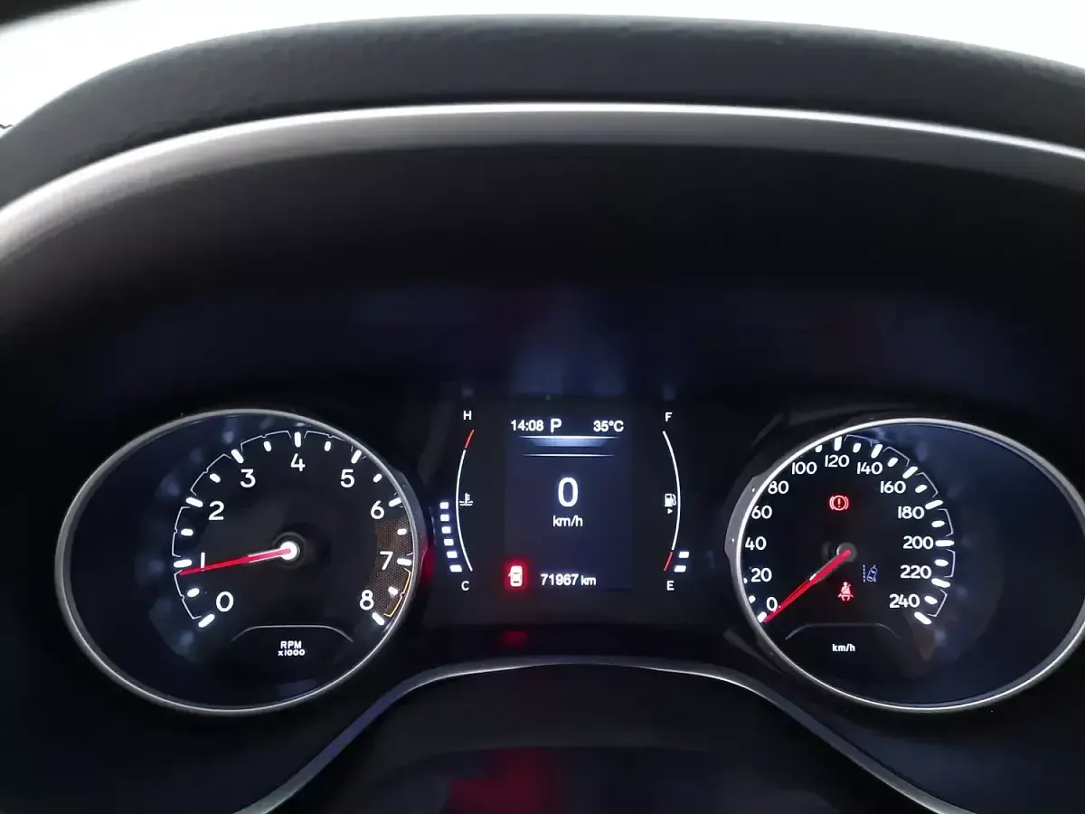 Usata Jeep Compass Night Eagle 150 CV (110 kW) 2021 Argentoargento SUV