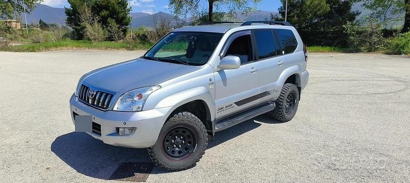 Usata Toyota Land Cruiser 163 CV (119 kW) 2006 Grigio SUV