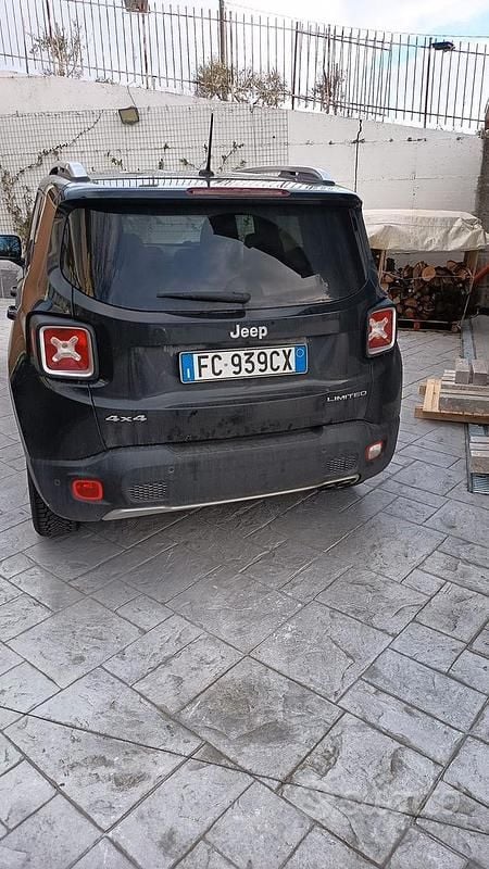 Usata Jeep Renegade 2015 Nero SUV