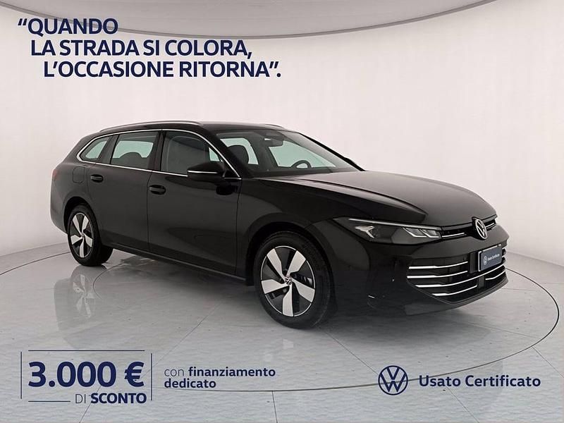 Nuova VW Passat Business 150 CV (110 kW) 2026 Grenadill black metallizzato Station wagon