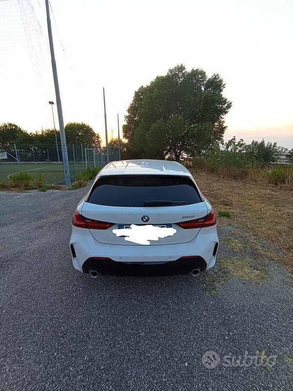 Usata BMW 118 150 CV (110 kW) 2020 Bianco Utilitaria