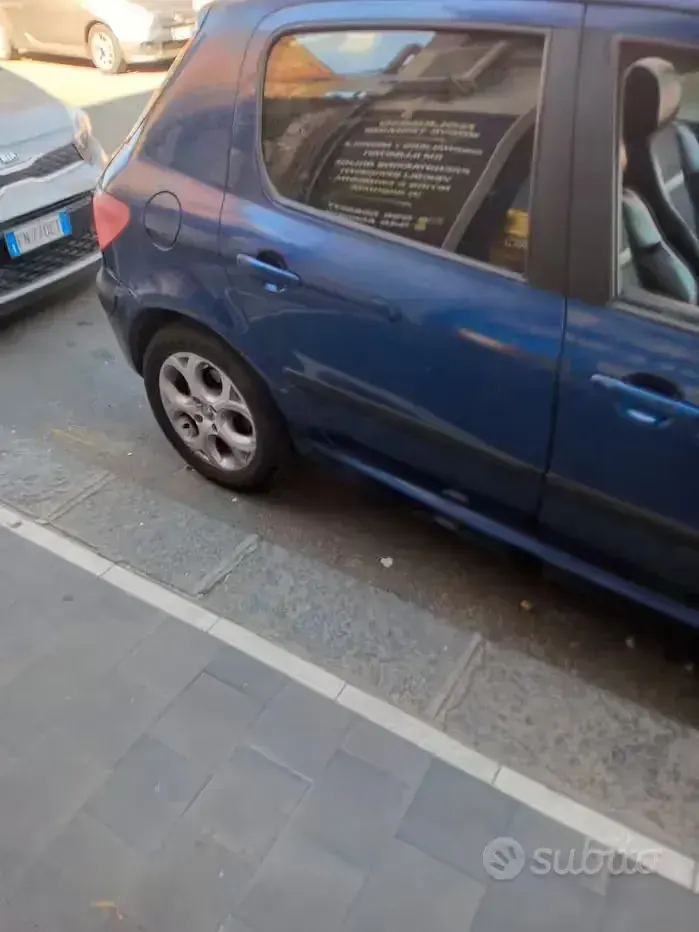 Usata Peugeot 307 88 CV (64 kW) 2008 Bluazzurro Utilitaria
