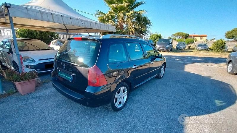 Usata Peugeot 307 107 CV (78 kW) 2004 Nero Station wagon