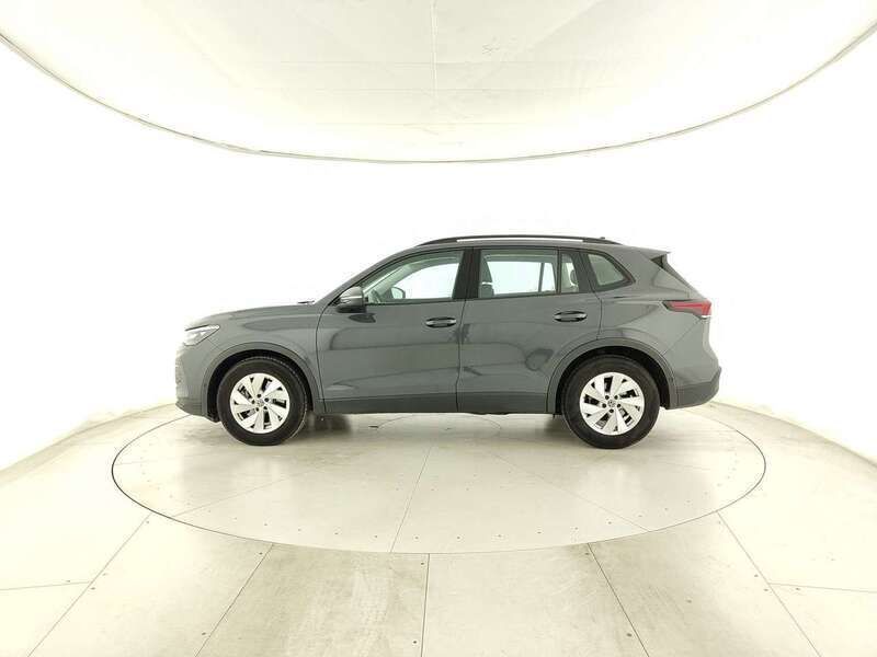 Usata VW Tiguan Life 150 CV (110 kW) 2024 Grigio SUV