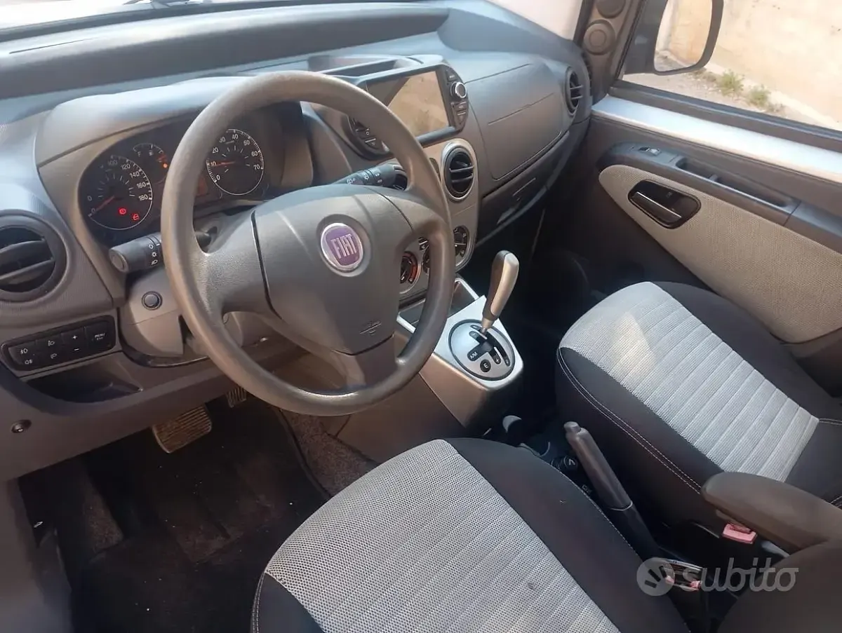 Usata Fiat Qubo Active 75 CV (55 kW) 2009 Grigio Monovolume