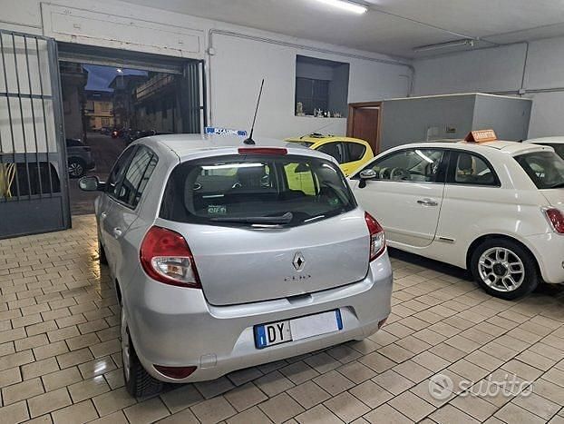 Usata Renault Clio II 2009 Nero Berlina