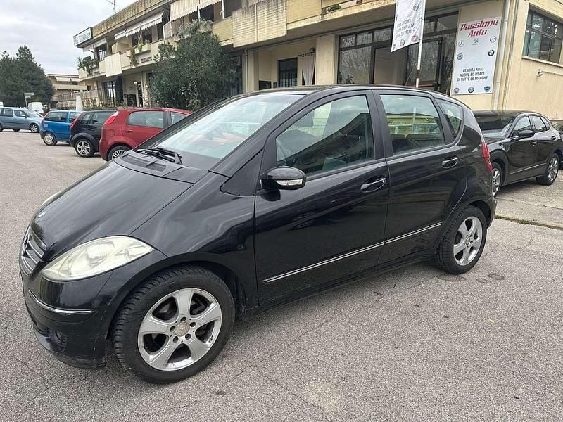 Nero Usata 2008 Mercedes A180 Avantgarde Monovolume | 2900 € (Ottimo prezzo) - Immagine 1/4