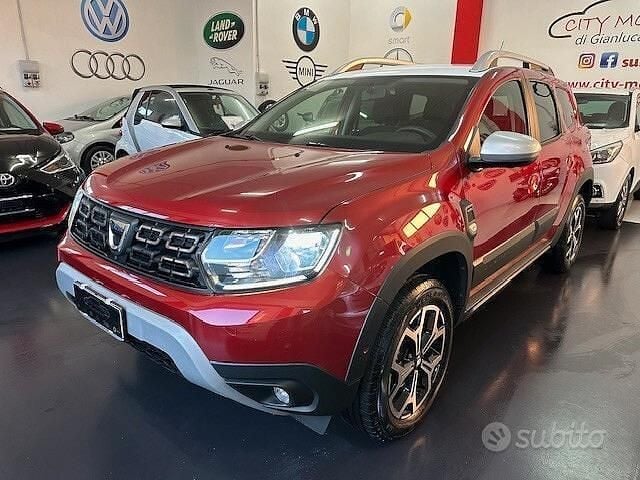 Usata Dacia Duster Prestige 115 CV (84 kW) 2021 Rosso SUV