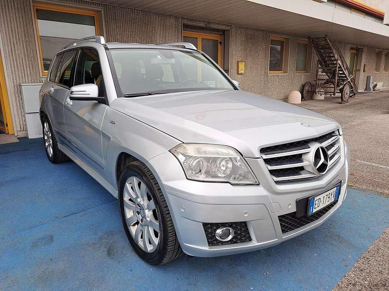 Usata Mercedes GLK220 170 CV (125 kW) 2010 Grigio SUV
