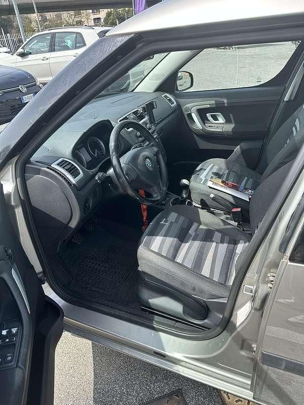 Usata Skoda Roomster Style 86 CV (63 kW) 2006 Grigio Monovolume