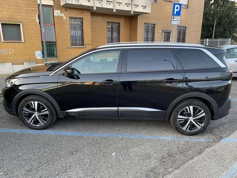 Usata Peugeot 5008 Active 131 CV (96 kW) 2020 Nero SUV