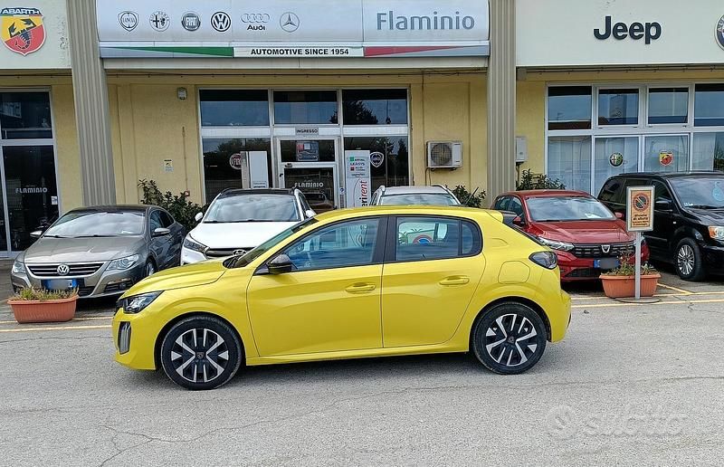 Usata Peugeot 208 Active 75 CV (55 kW) 2024 Giallo Utilitaria