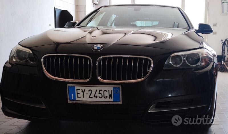Usata BMW 520 190 CV (139 kW) 2015 Nero Station wagon