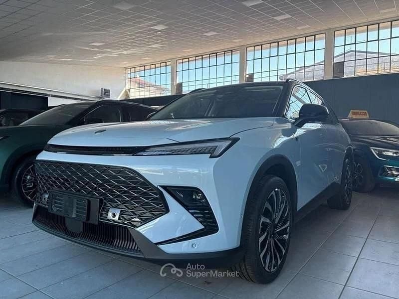 Ny Tiger Six 177 HK (130 kW) 2026 Silver SUV