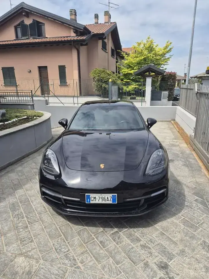 Usata Porsche Panamera 4S Diesel 421 CV (309 kW) 2017 Nero Utilitaria