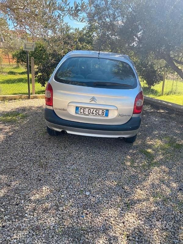 Usata Citroën Xsara 2003 Grigio Berlina