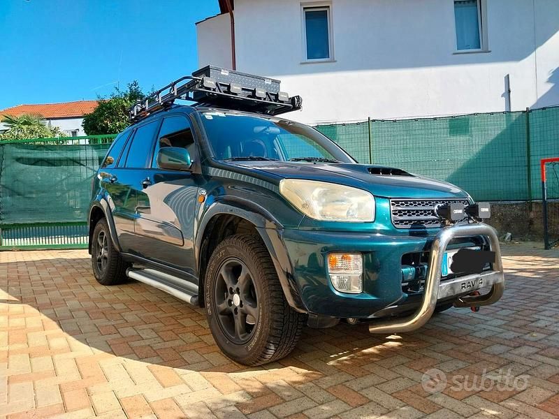 Usata 2003 Toyota RAV4 SUV | 12.500 € - Immagine 1/4