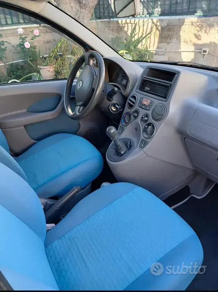 Usata Fiat Panda 54 CV (39 kW) 2004 Blu Utilitaria