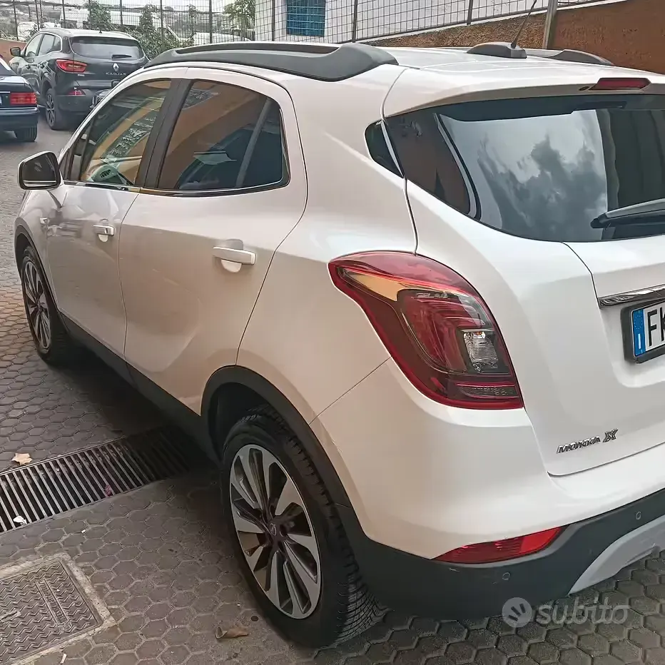 Usata Opel Mokka X 110 CV (80 kW) 2017 Bianco SUV