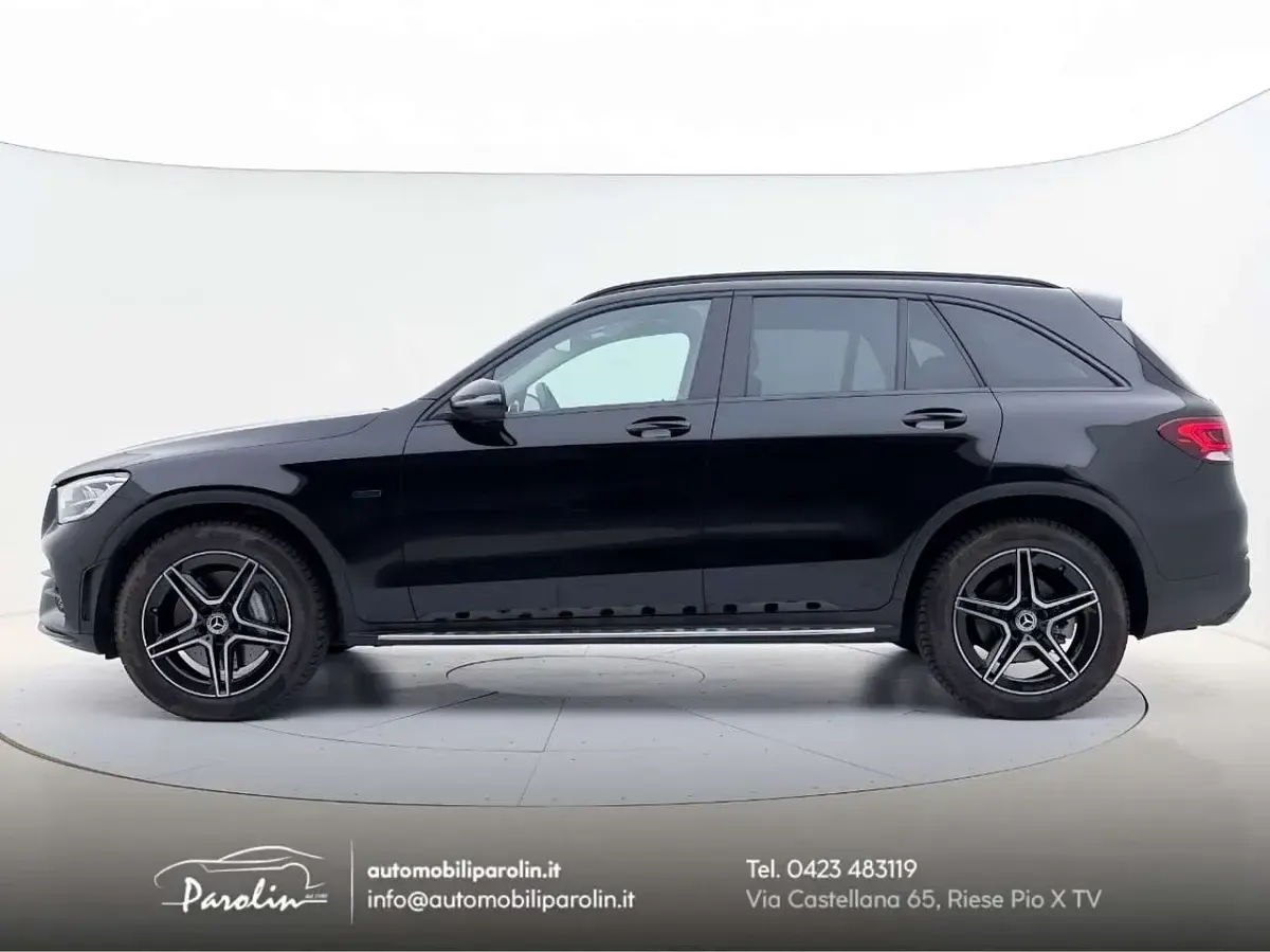 Usata Mercedes GLC300de Premium 306 CV (225 kW) 2021 Nero ossidiana SUV