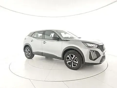 Usata Peugeot 2008 Style 102 CV (75 kW) 2025 SUV