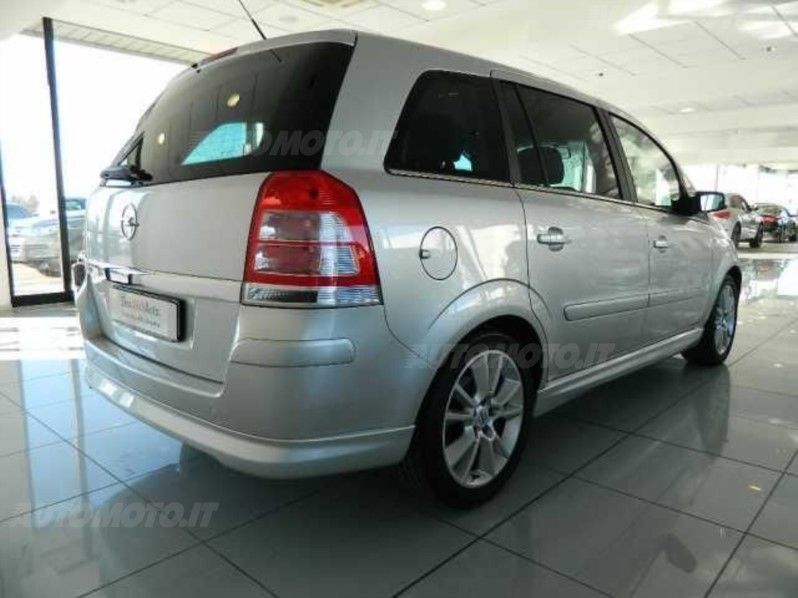 Opel zafira 1.8 16v vvt cosmo su Usato.Quattroruote