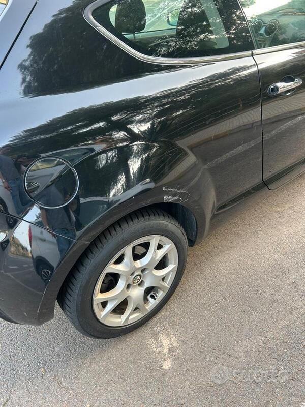 Usata Alfa Romeo MiTo 120 CV (88 kW) 2009 Nero Utilitaria