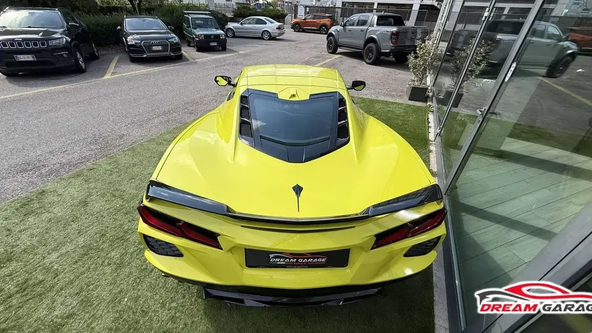 Usata Corvette Stingray 481 CV (353 kW) 2024 Giallo Coupé