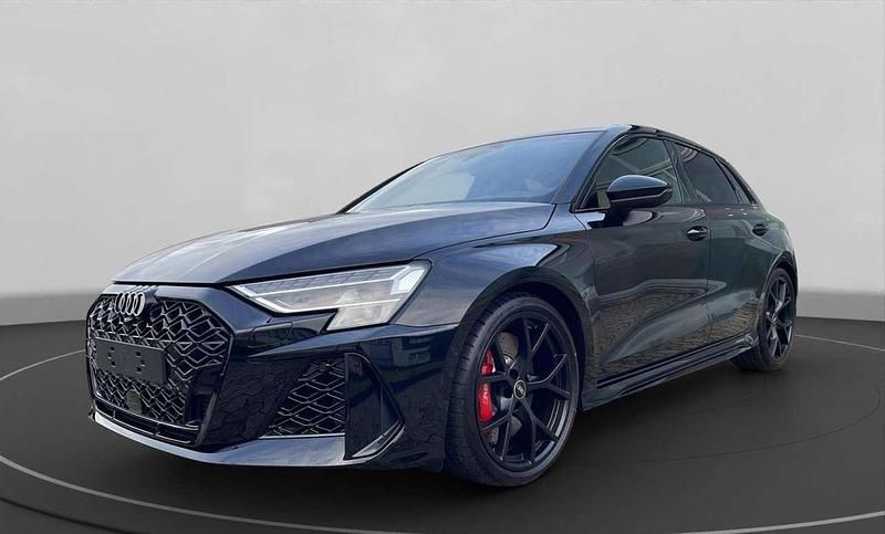 Usata Audi RS3 Ambiente 400 CV (294 kW) 2024 Grigio Berlina