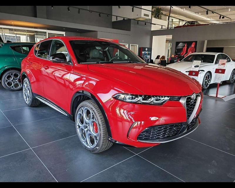 Usata Alfa Romeo Tonale Edizione Speciale 179 CV (131 kW) 2023 Rosso alfa SUV