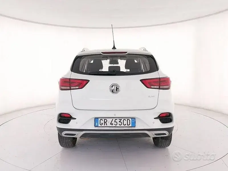 Usata MG ZS Comfort 106 CV (77 kW) 2023 Bianco SUV